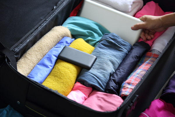 Défi pour tous les voyageurs cet été : Faire tenir toutes ses affaires dans un seul bagage !
